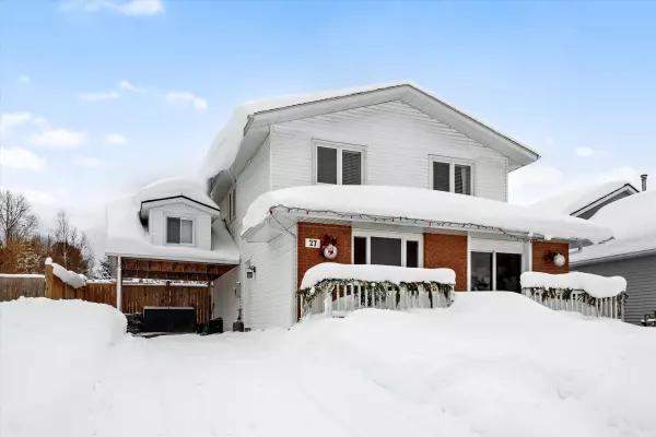 Bracebridge, ON P1L 1Y4,27 Lankin AVE