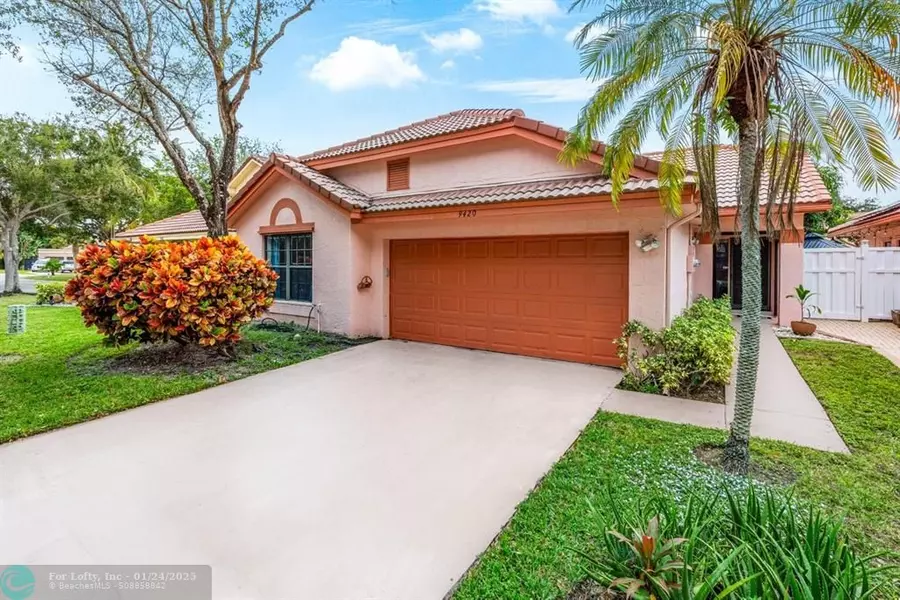 9420 NW 18th Mnr, Plantation, FL 33322