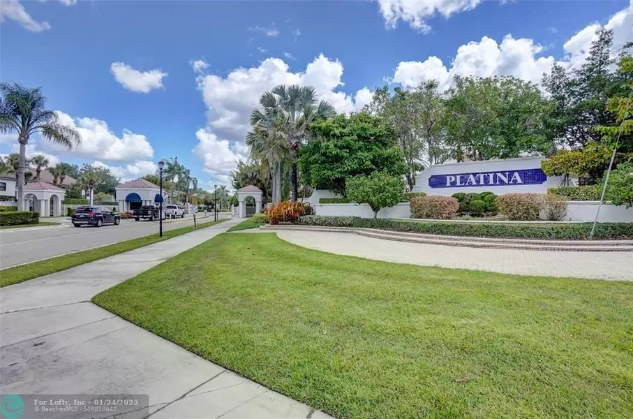 5153 Floria Drive  #X, Boynton Beach, FL 33437