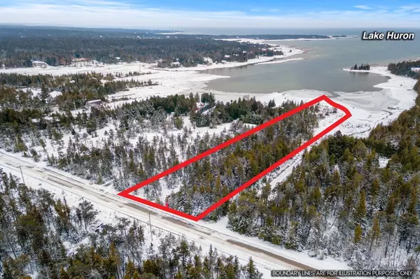 660 Dorcas Bay RD, Northern Bruce Peninsula, ON N0H 2R0