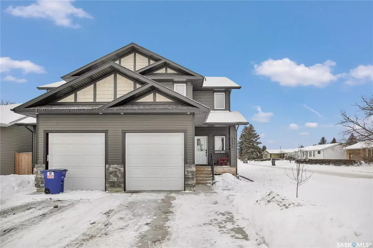 Warman, SK S0K 4S0,121B 8th AVENUE N