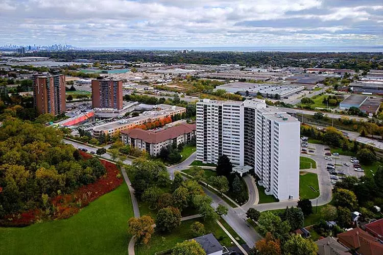 Mississauga, ON L5A 3T2,530 Lolita GDNS #903