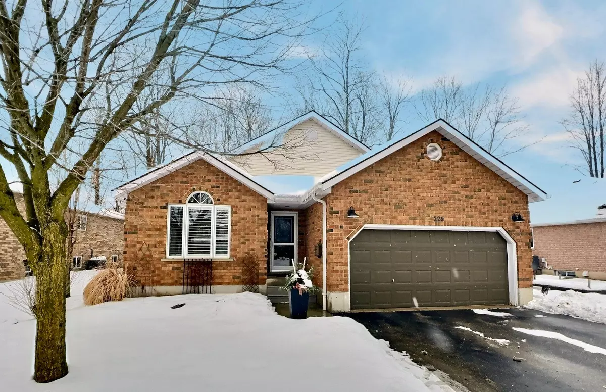 Waterloo, ON N3A 1Y9,225 Eby CRES