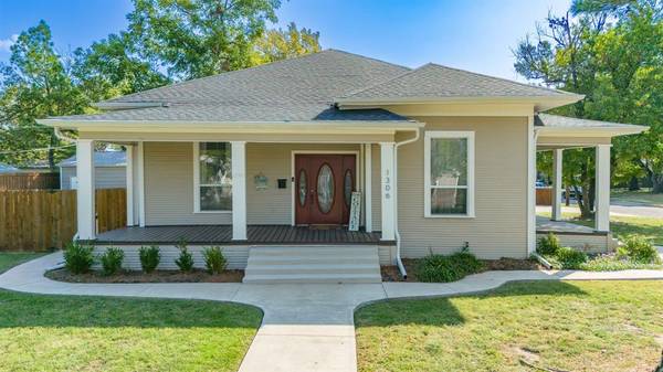 1306 Arp Street, Commerce, TX 75428