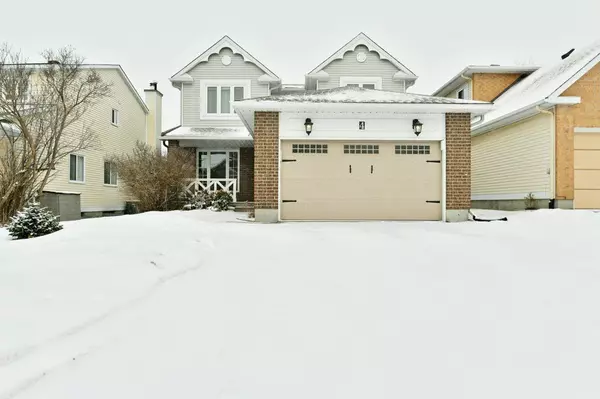 4 Seabury Gate, Barrhaven, ON K2J 2Z4