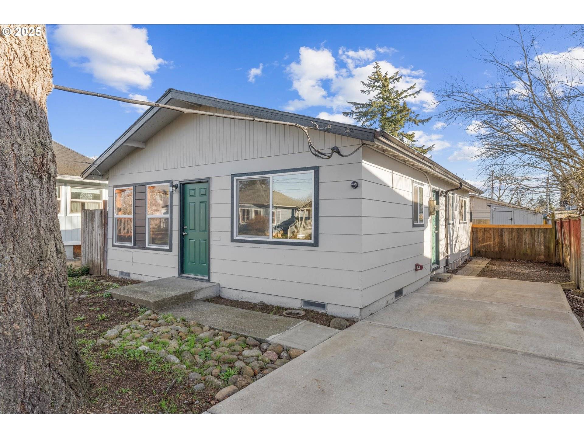 Portland, OR 97206,6408 SE 71ST AVE