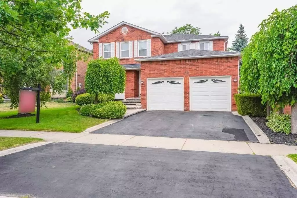 Brampton, ON L6X 3J5,39 hall CRES #(Bsmt)