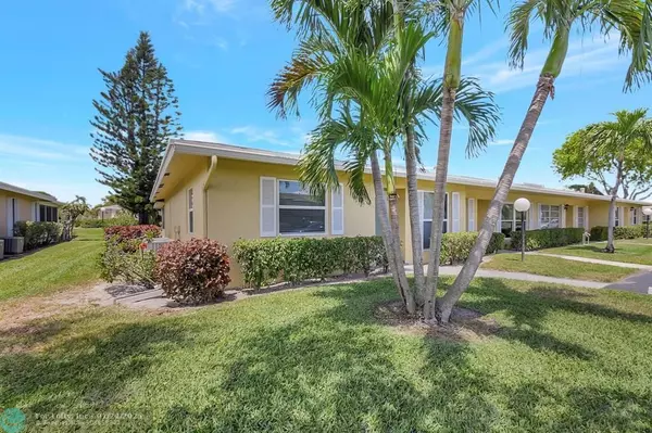 1101 Mahogany Way  #B, Delray Beach, FL 33445