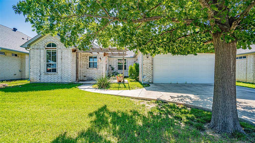 109 Ralph Street, White Settlement, TX 76108