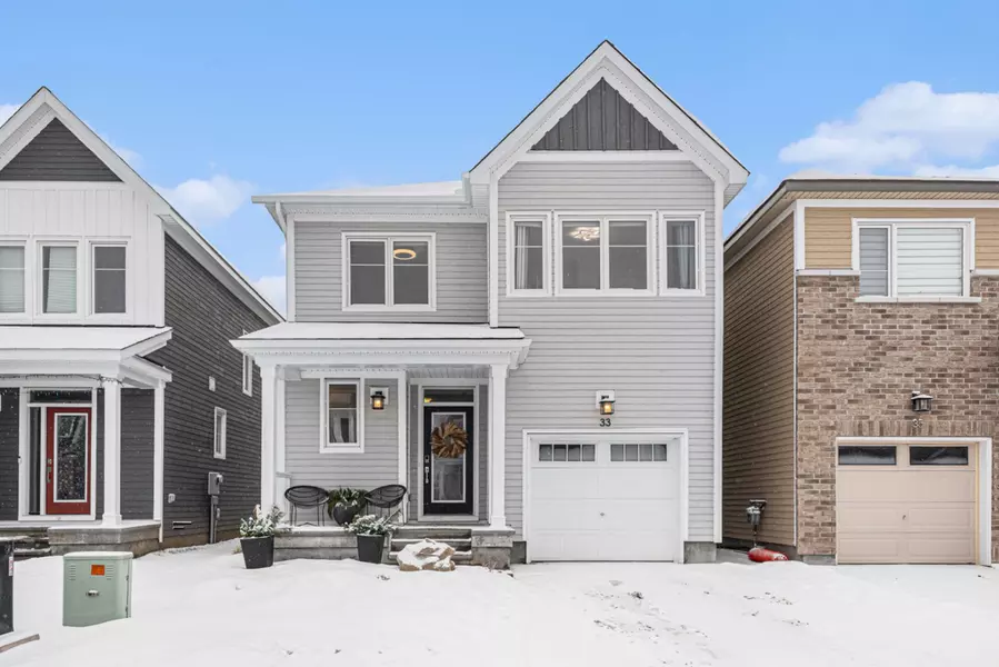 33 Pacing WALK, Stittsville - Munster - Richmond, ON K0A 2Z0