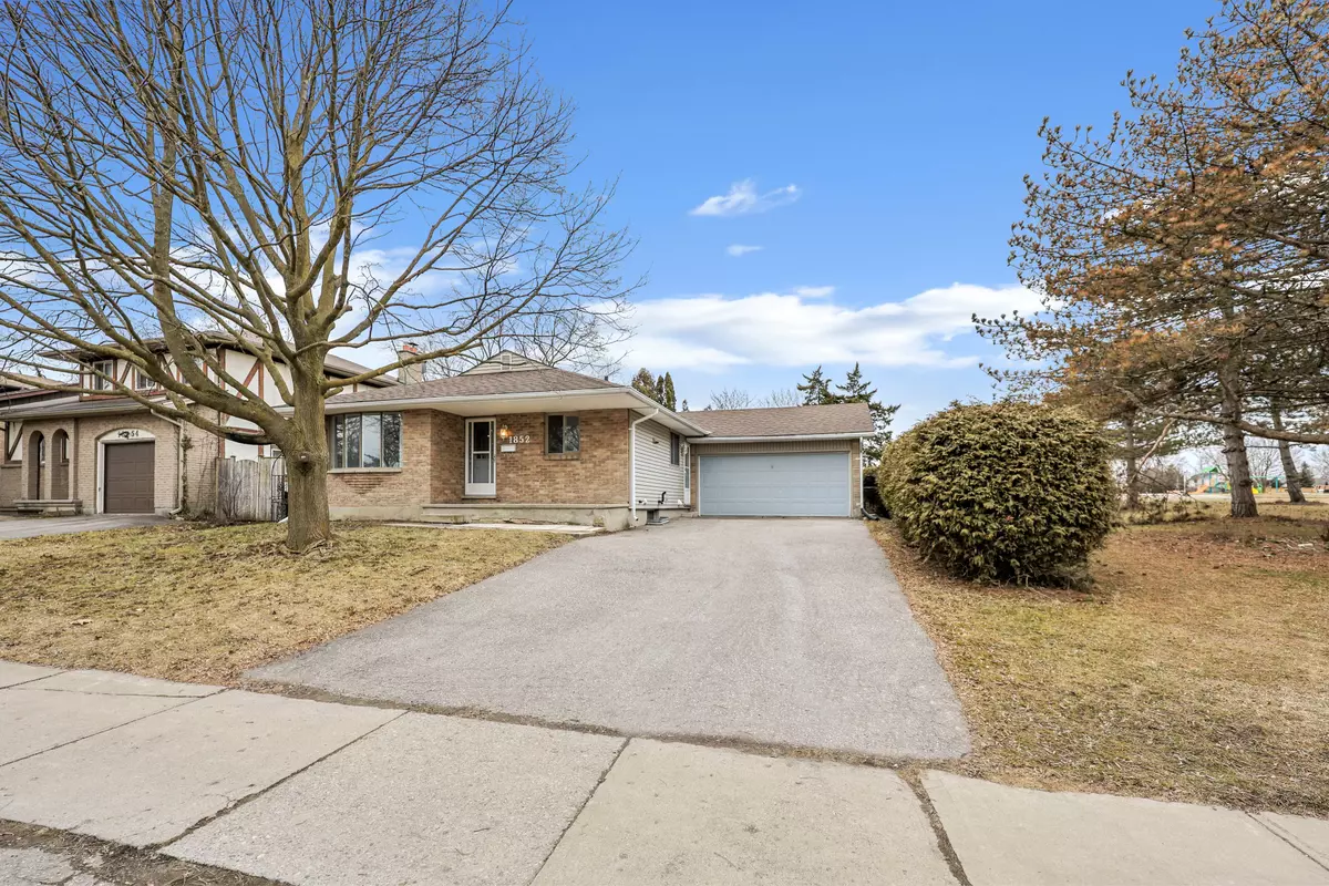 London, ON N6G 3N4,1852 Aldersbrook RD