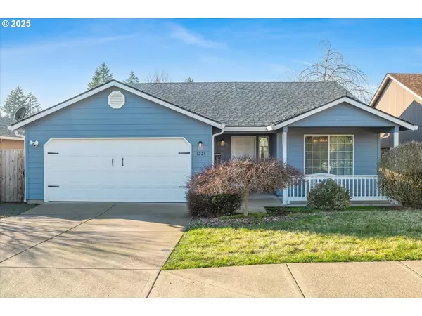 1225 CRYSTAL LN, Lafayette, OR 97127