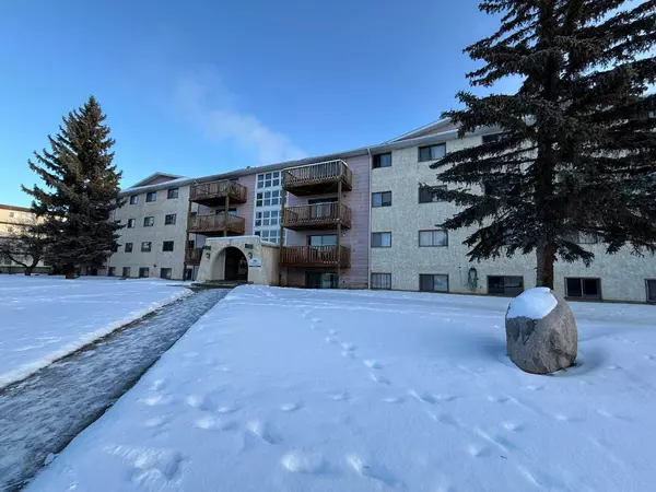 7801 98 ST #212, Peace River, AB T8S 1C7