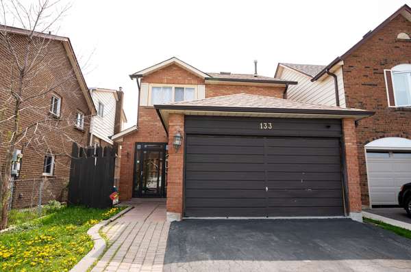 Brampton, ON L6X 2S5,133 Murray St ST E