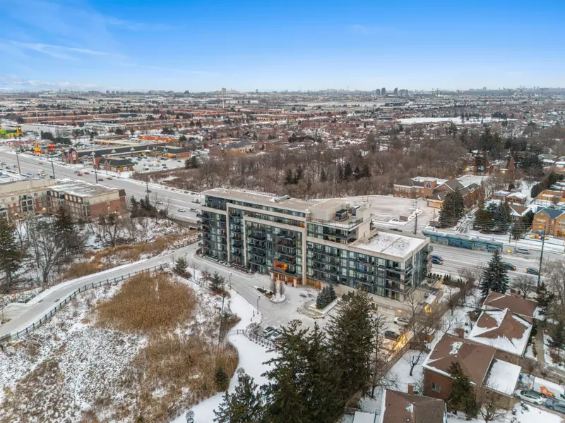 4700 Highway 7 RD #201, Vaughan, ON L6L 0B4