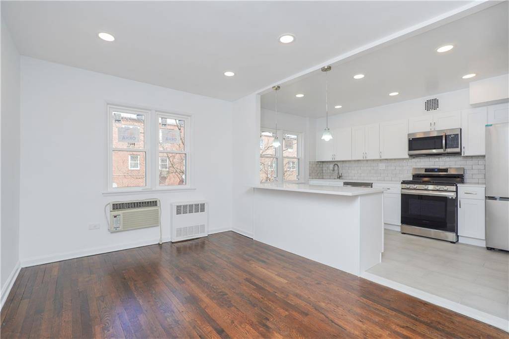 Brooklyn, NY 11236,729 East 81st ST