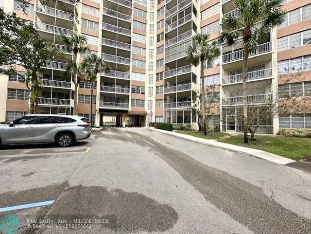 Coral Springs, FL 33065,10777 W Sample Rd  #103