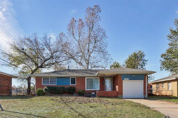 2009 Carpenter Drive, Midwest City, OK 73110