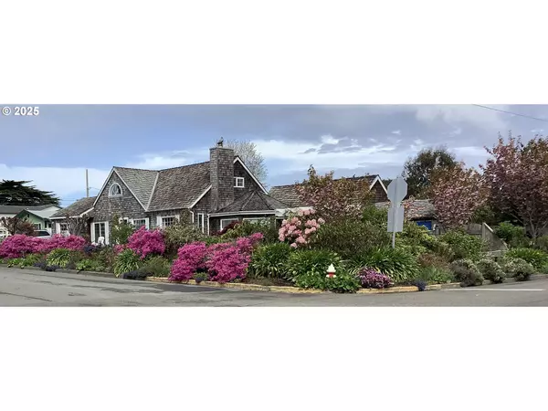 Bandon, OR 97411,640 8TH ST SW