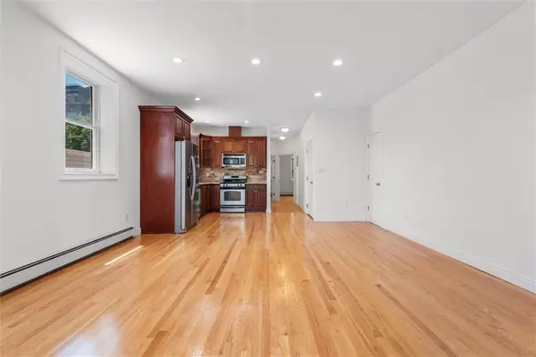 2838 Brighton 3rd ST #2C, Brooklyn, NY 11235