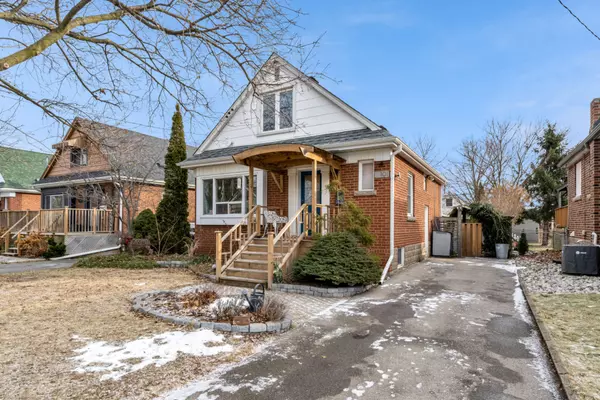 101 Erin AVE, Hamilton, ON L8K 4W1