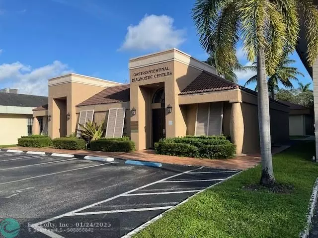 2245 N University Dr, Pembroke Pines, FL 33024