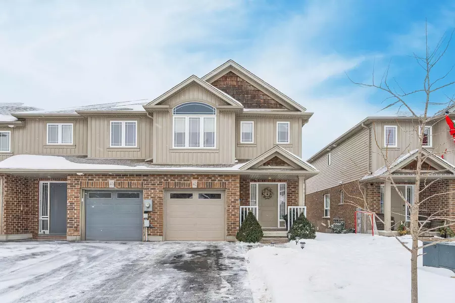 42 Jeffrey DR, Guelph, ON N1E 0M4