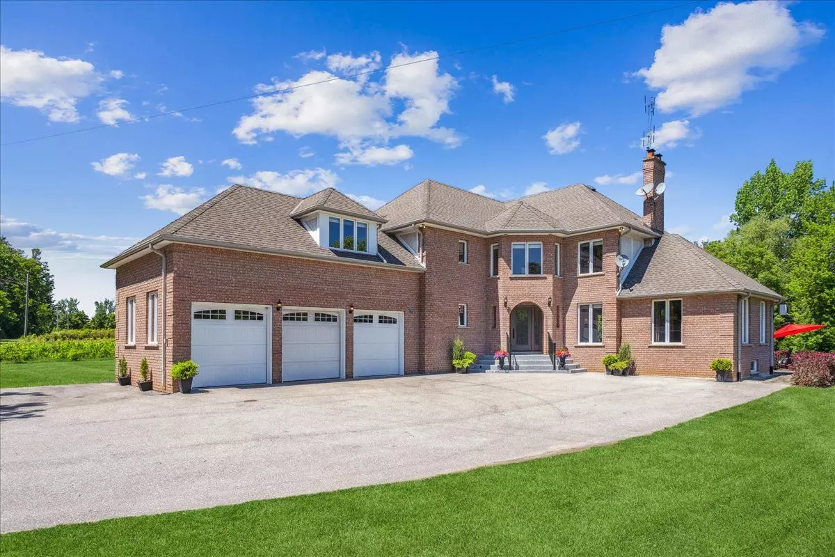 Halton Hills, ON L9T 2X9,10011 HUME CT