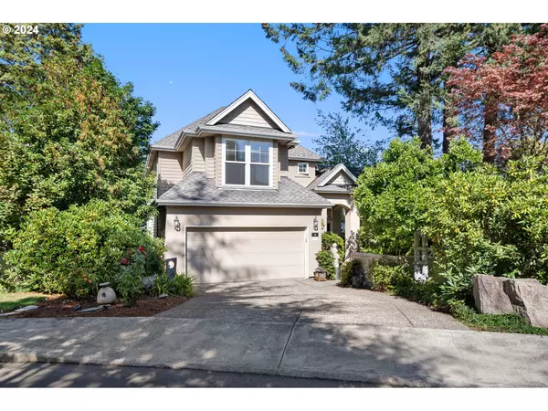 Lake Oswego, OR 97035,8 MORNINGVIEW CIR