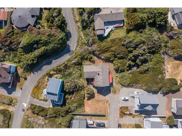 Gold Beach, OR 97444,93997 PEBBLE PL