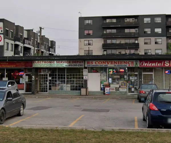 2171 Lawrence AVE E, Toronto E04, ON M1P 2P5