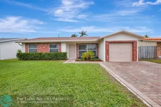 11431 NW 37th St, Sunrise, FL 33323