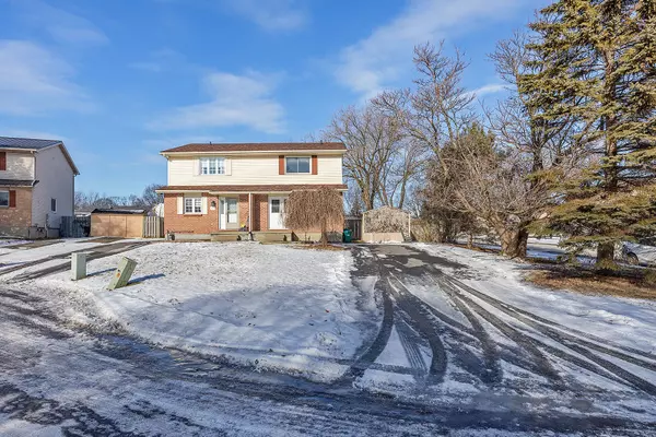 Frontenac, ON K7K 6T4,136 Jean Worrell CRES