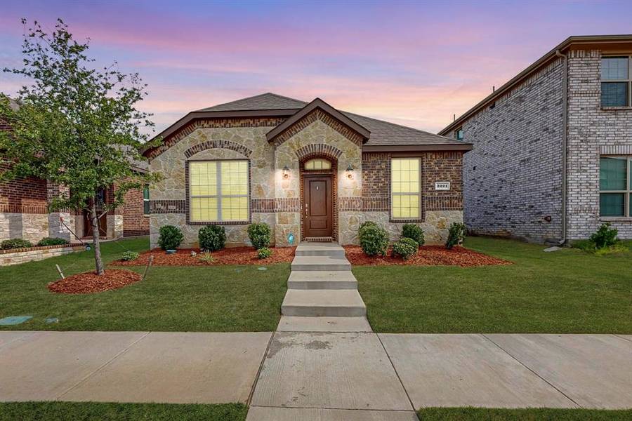 2221 Obsidian Drive, Little Elm, TX 76227