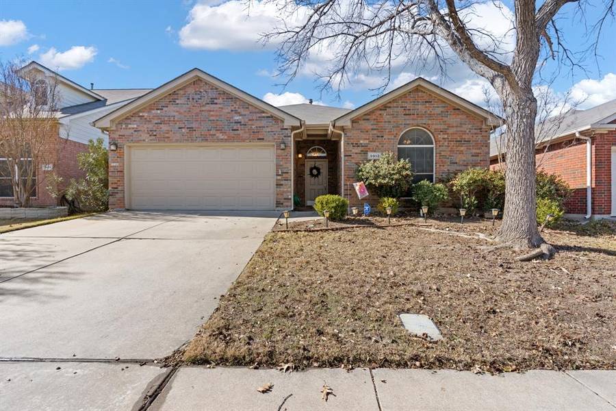 5913 Blanchard Drive, Fort Worth, TX 76131