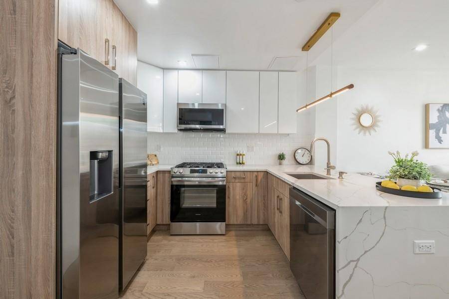 Brooklyn, NY 11233,279 Sumpter ST #2A