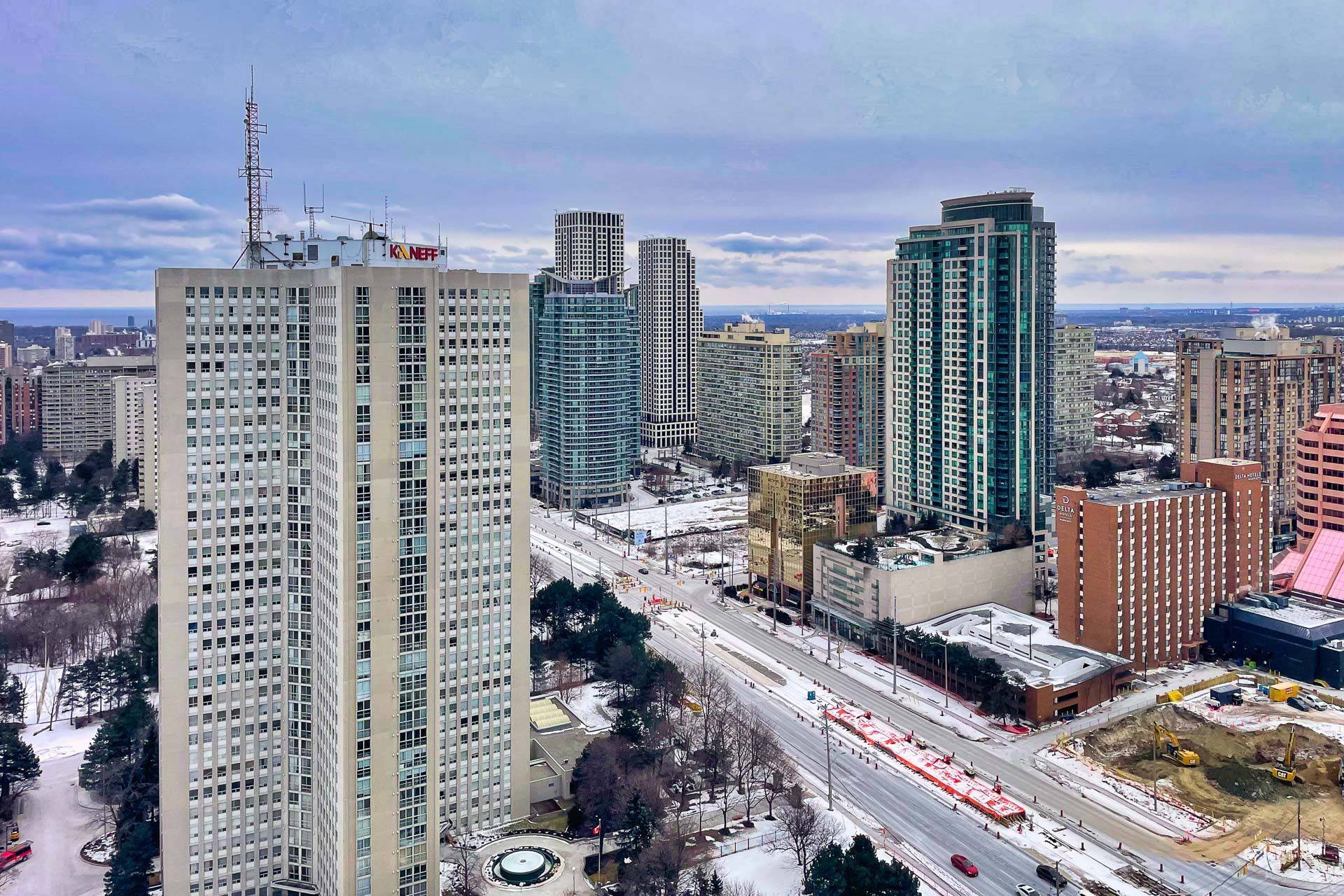 Mississauga, ON L4Z 0A4,70 Absolute AVE #2808