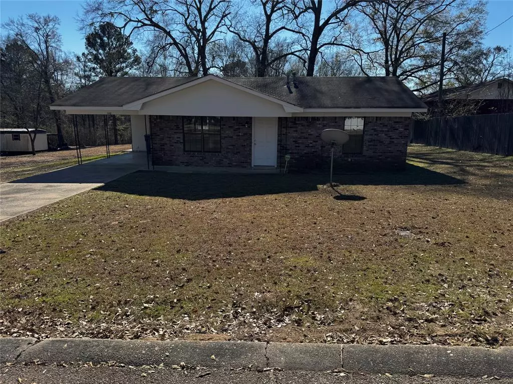 Minden, LA 71055,102 Azalea Street