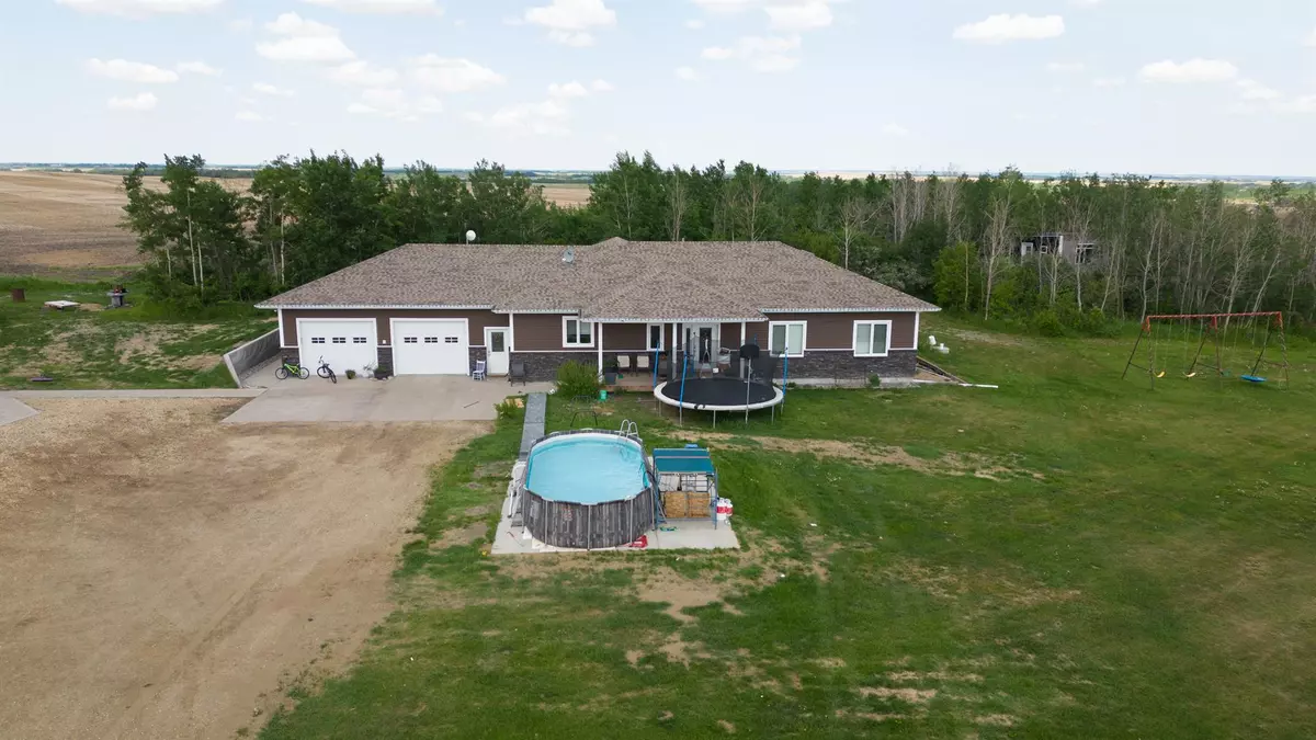 Rural Camrose County, AB T0B 2M2,48324 834 HWY