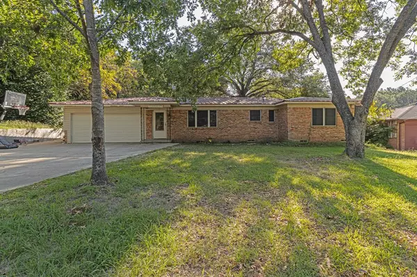 Tyler, TX 75702,2027 Lee Street