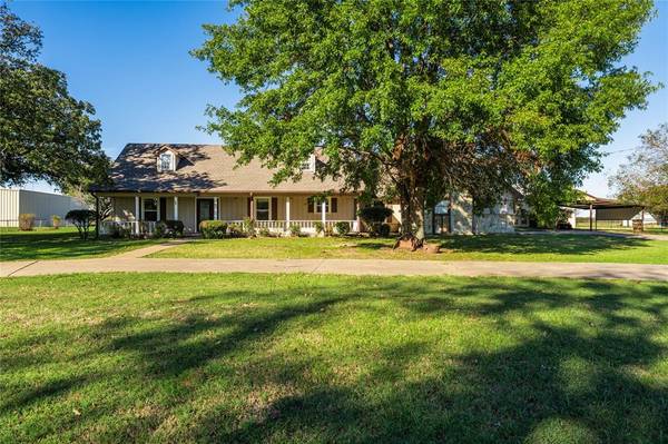 1381 Vz County Road 2704, Mabank, TX 75147