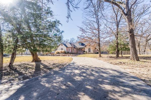 Sulphur Springs, TX 75482,312 Oak Hollow Lane