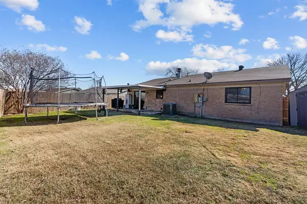 Saginaw, TX 76179,408 Cole Avenue