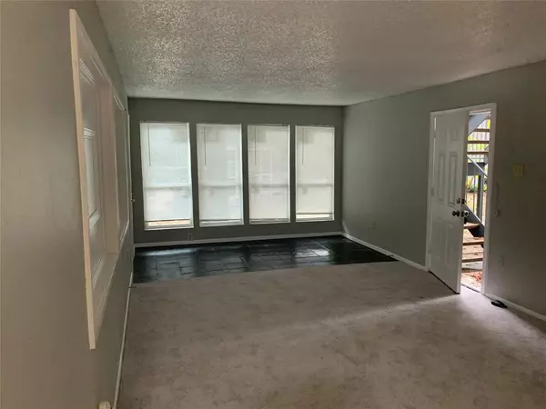 9696 Walnut Street #1517, Dallas, TX 75243