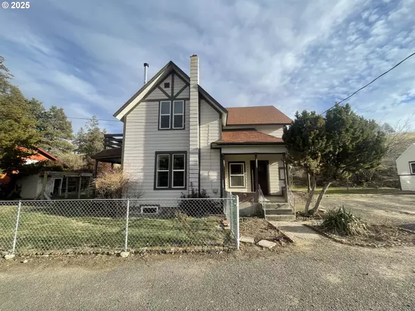 580 S MAIN ST, Heppner, OR 97836