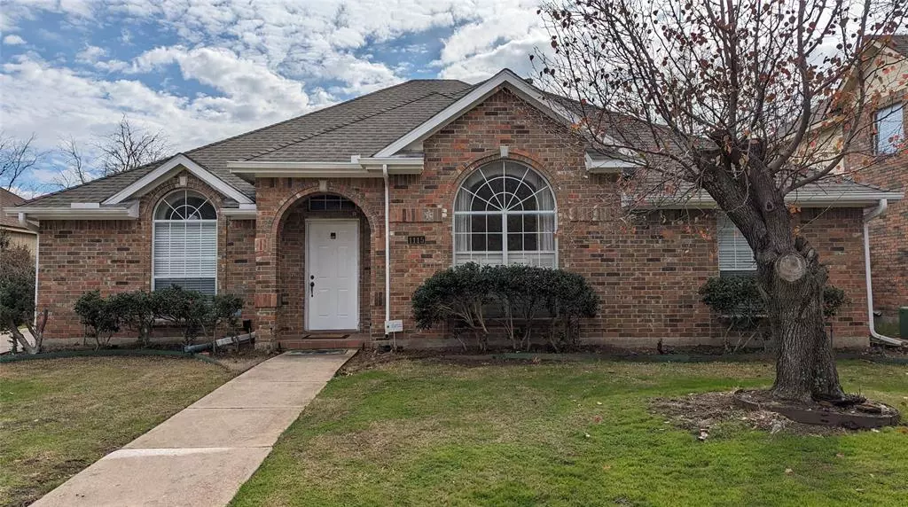 1115 Cambridge Drive, Carrollton, TX 75007