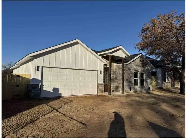 5914 Tin Top Highway, Granbury, TX 76048