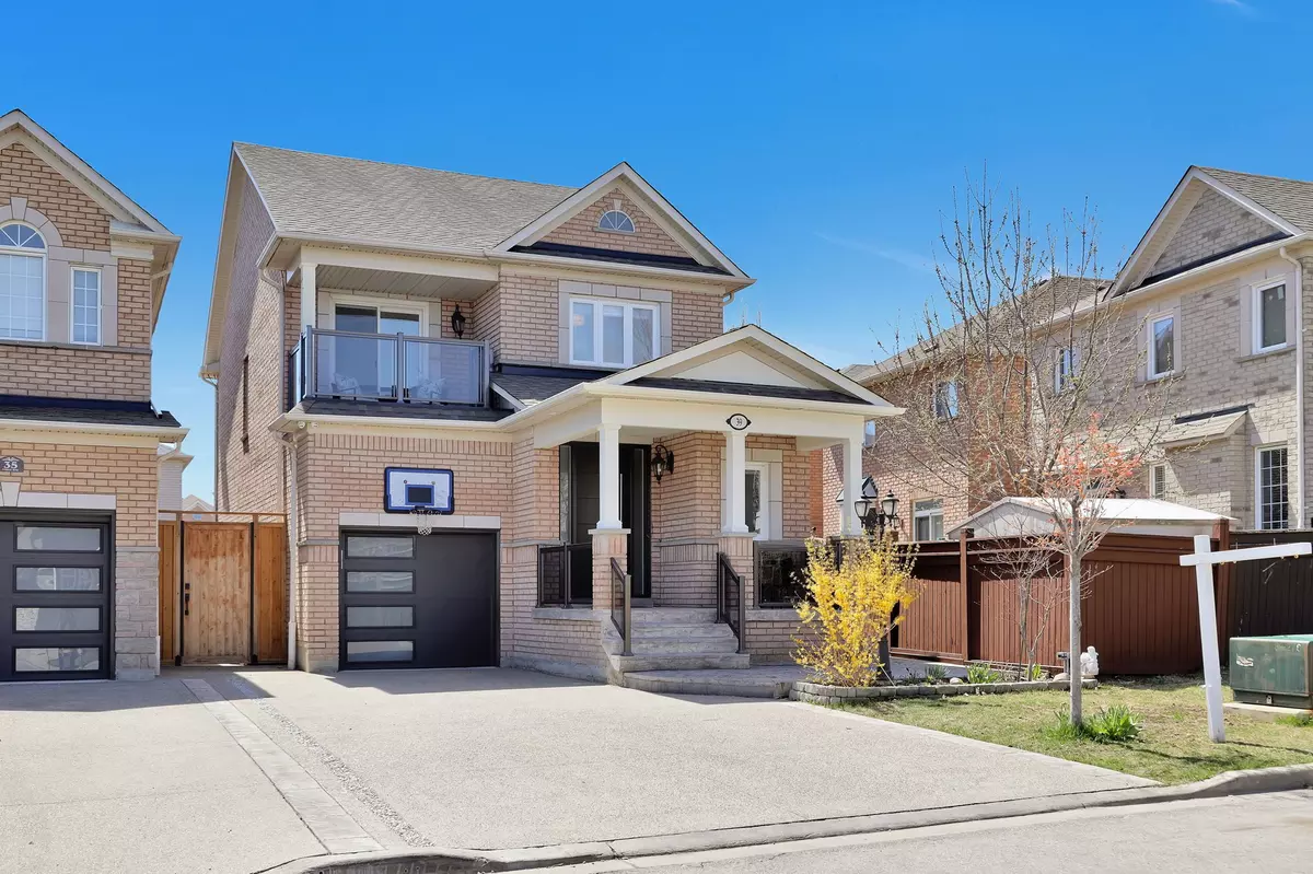 Vaughan, ON L4H 2T7,39 Vireo WAY