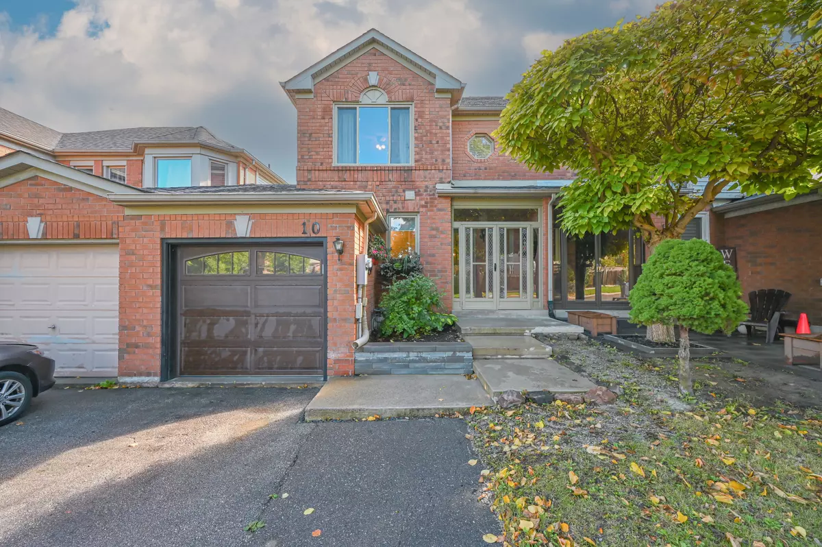 Brampton, ON L6Z 4T5,10 Deer Creek PL