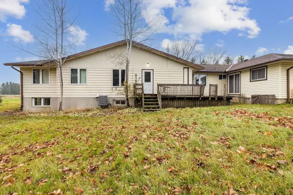 Mapleton, ON N4W 3G8,6369 Wellington 9 RD